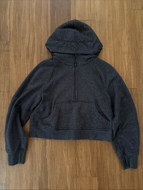 Like new Lululemon Sparkle Scuba hoodie - size XS/S - black with silver sparkle